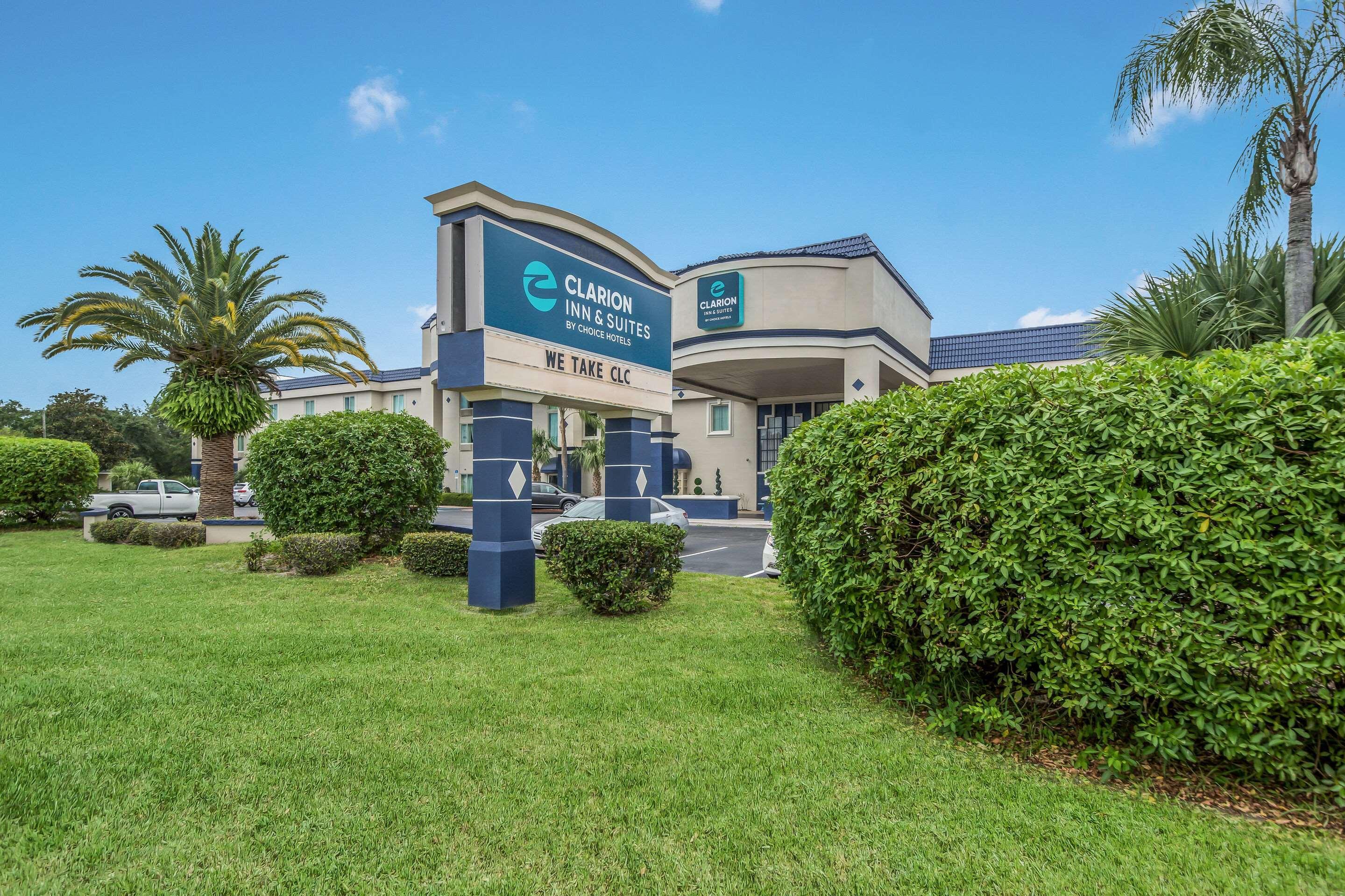 Clarion Inn & Suites Central Clearwater Beach Dış mekan fotoğraf